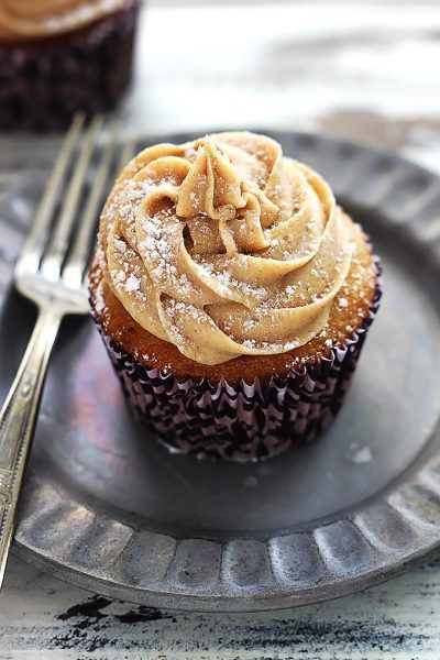Eggnog Cupcakes: Eggnog is a favorite seasonal drink, but there are so many ways to bake with eggnog!