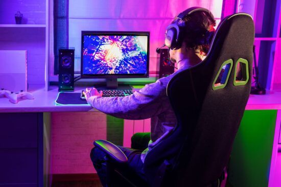How to Create the Perfect Gaming Room on a Budget
